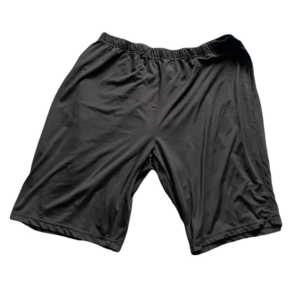 Black basketball shorts